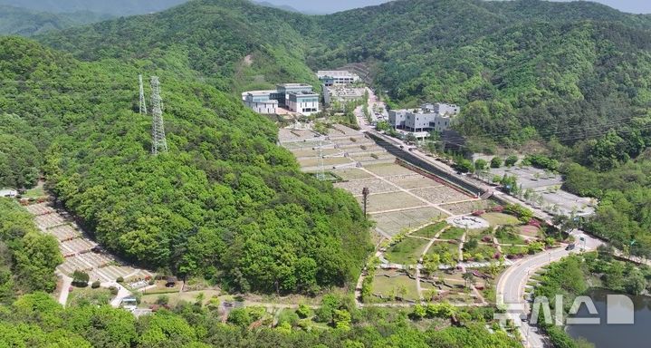 [용인=뉴시스]용인평온의숲 전경(사진=뉴시스 DB)photo@newsis.com
