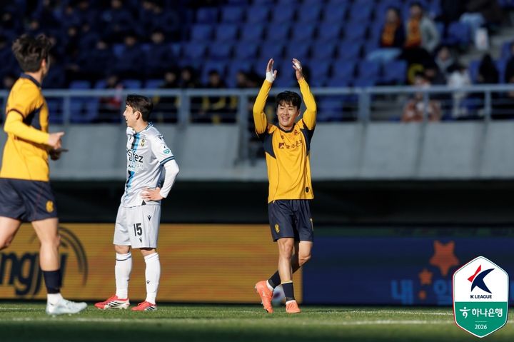 [서울=뉴시스] 프로축구 K리그1 광주FC의 최경록. (사진=한국프로축구연맹 제공) 2026.03.07. photo@newsis.com *재판매 및 DB 금지