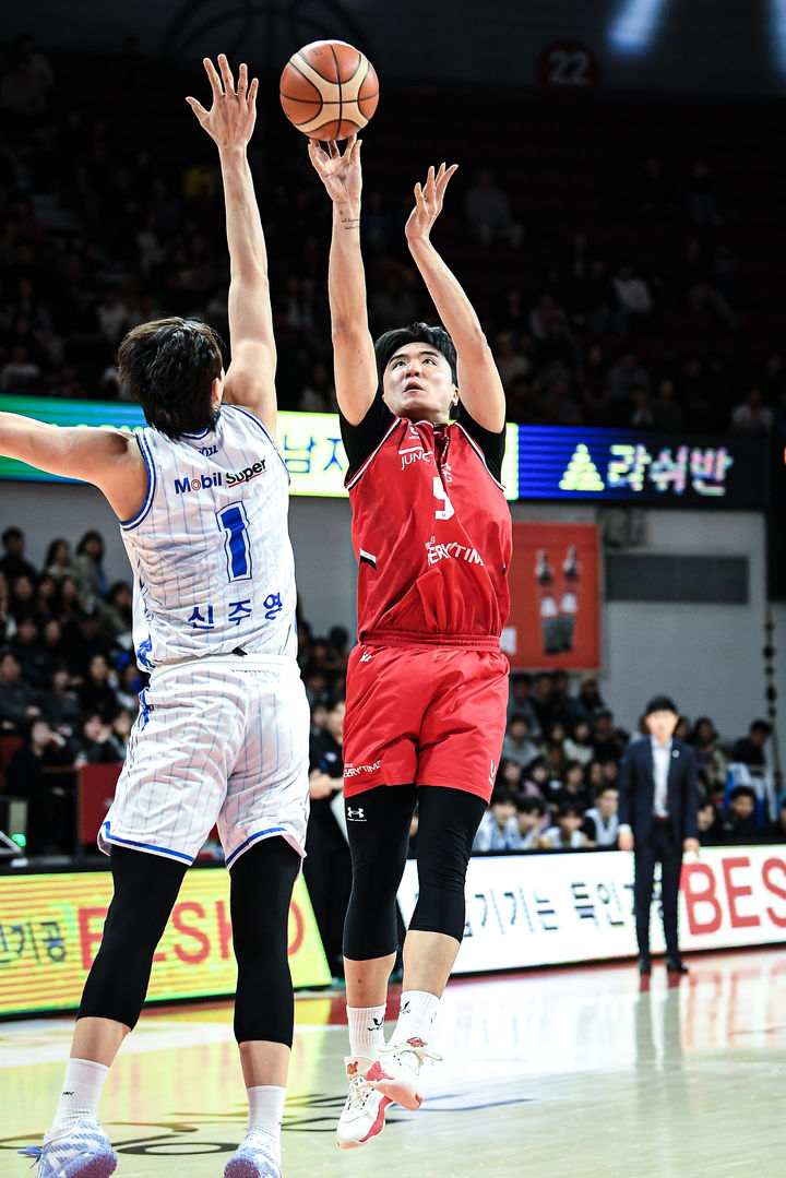[서울=뉴시스] 프로농구 안양 정관장의 한승희. (사진=KBL 제공) *재판매 및 DB 금지