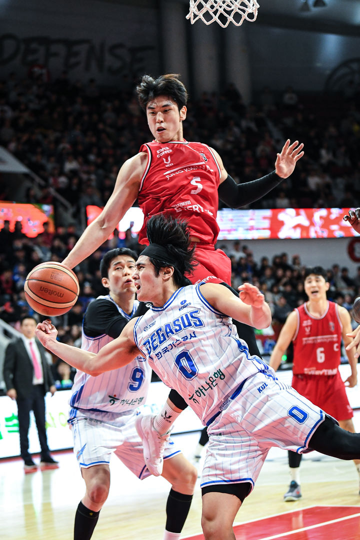 [서울=뉴시스] 프로농구 안양 정관장의 변준형. (사진=KBL 제공) *재판매 및 DB 금지