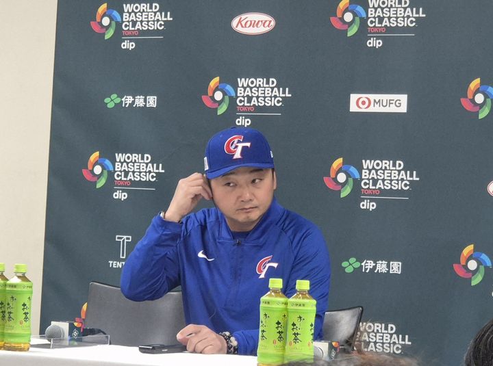 [도쿄=뉴시스] 문채현 기자 = 정하오쥐 대만 야구 대표팀 감독이 8일 일본 도쿄돔에서 열리는 2026 월드베이스볼클래식(WBC) 조별리그 C조 한국전을 앞두고 기자회견을 갖고 있다. 2026.03.08. sal@newsis.com *재판매 및 DB 금지