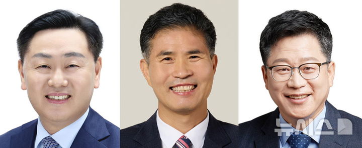 [전주=뉴시스] 왼쪽부터 김관영 전북지사, 이원택 국회의원, 안호영 국회의원 순. *재판매 및 DB 금지