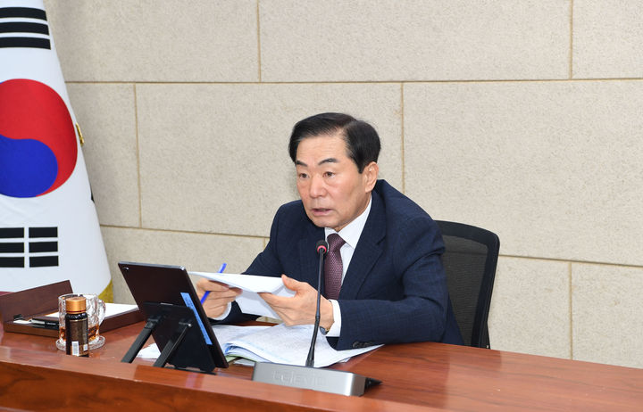 [창녕=뉴시스] 성낙인 군수가 올해 각종 평가대비 종합추진계획 보고회를 주재하고 있다. (사진= 창녕군 제공) 2026.03.09. photo@newsis.com *재판매 및 DB 금지
