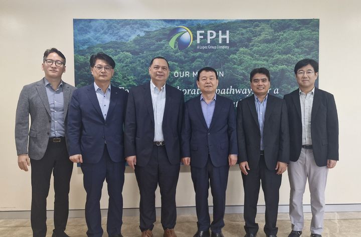 [세종=뉴시스] 한국수자원공사는 9일 필리핀 현지 기업들과 연이어 만나 총사업비 1조원을 상회하는 규모의 대형 프로젝트 추진에 합의했다고 밝혔다. (사진=수자원공사 제공) 2026.03.09. photo@newsis.com *재판매 및 DB 금지