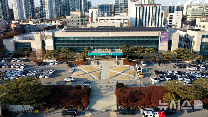 [평택소식] 시, '책 읽어주는 문화봉사단' 운영 등 - 뉴스 썸네일 이미지