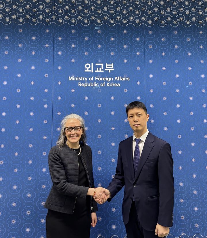 [서울=뉴시스]한-캐나다 안보·국방협력 파트너십에 기반한 첫 번째 한-캐나다 사이버정책협의회가 10일 외교부에서 개최됐다.(사진 외교부 제공) *재판매 및 DB 금지