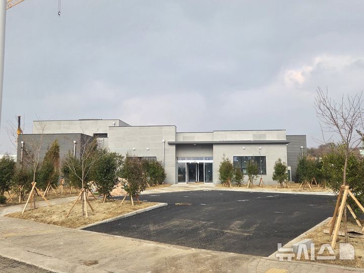 [제주=뉴시스] 제주도 최초 공설 동물장묘시설 '어름비 별하늘 쉼터'. (사진=제주도 제공) photo@newsis.com