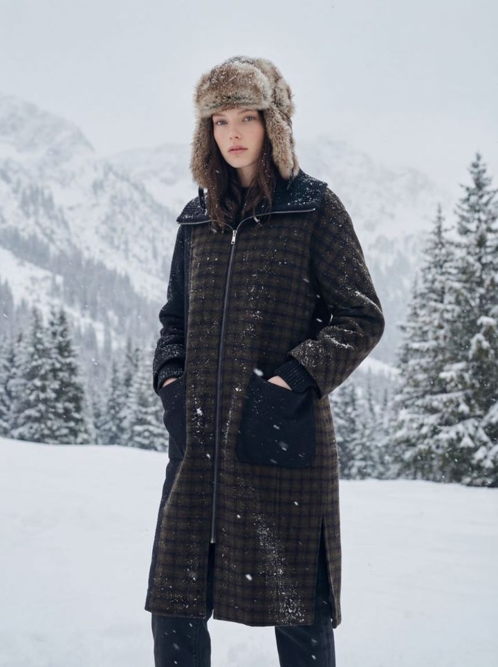 [서울=뉴시스] 올리비아로렌 AI 기반 화보. (사진=OVLR 제공) *재판매 및 DB 금지