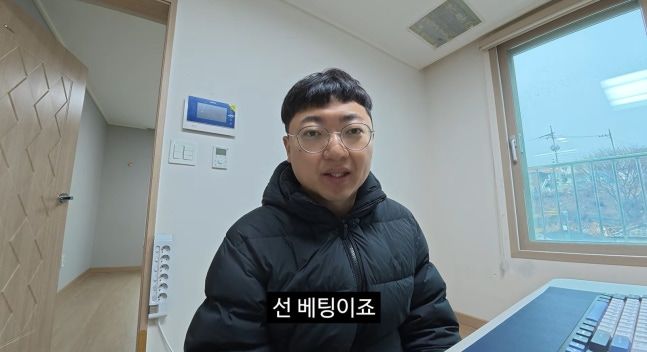 이틀만에 100만명 김선태 "첫 사무실 열어…광고 달라"