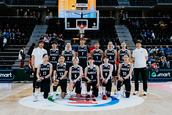 [서울=뉴시스] 독일전에 나선 한국 여자 농구 대표팀. (사진=대한민국농구협회 제공) 2026.03.12. photo@newsis.com *재판매 및 DB 금지