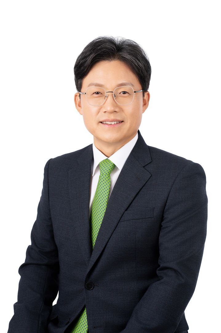 [울산=뉴시스] 조용식 울산시교육감 예비후보 photo@newsis.com *재판매 및 DB 금지