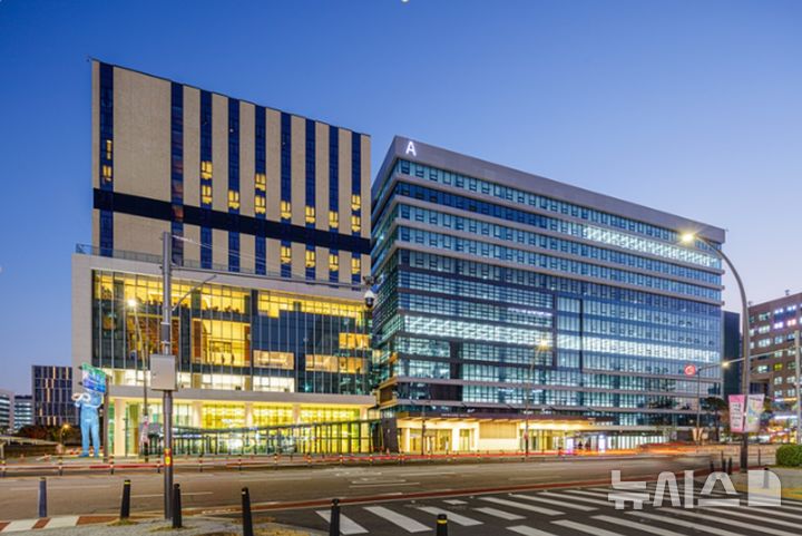 [서울=뉴시스] 마곡차병원 글로벌 난임센터 전경. B동은 외국인 전용 진료동으로, A동은 내국인 맞춤 진료 공간으로 운영하고 있다. (사진= 마곡차병원 제공)