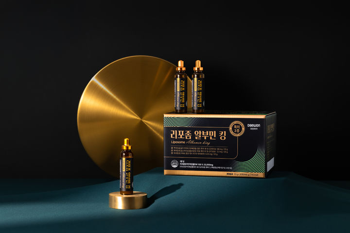 [서울=뉴시스] 대원제약이 고함량 알부민 브랜드 '알부민킹'의 라인업을 확장해 체내 흡수율을 높인 '리포좀 알부민킹'을 출시했다. (사진=대원제약 제공) 2026.3.12. photo@newsis.com *재판매 및 DB 금지
