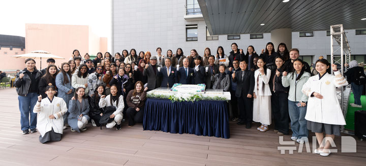 유학생 5000명 유치 전략...전북대 '스카이라운지' - 뉴스 썸네일 이미지