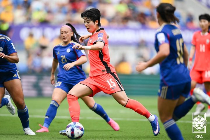 [서울=뉴시스] 한국 여자 축구 대표팀의 전유경. (사진=대한축구협회 제공) *재판매 및 DB 금지