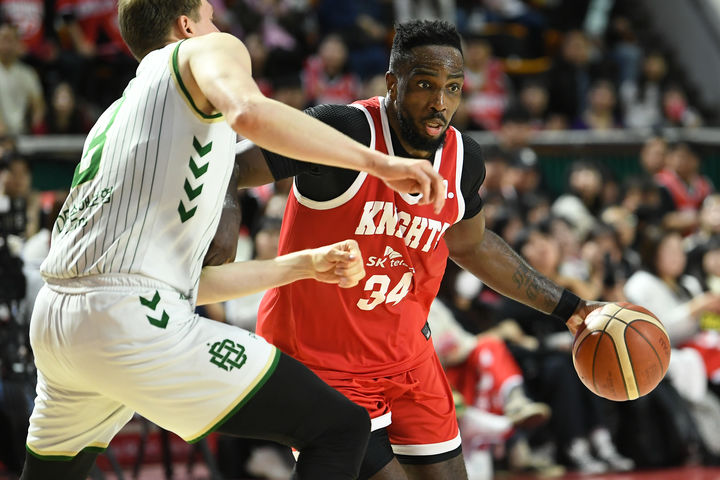 [서울=뉴시스] 프로농구 서울 SK의 자밀 워니. (사진=KBL 제공)