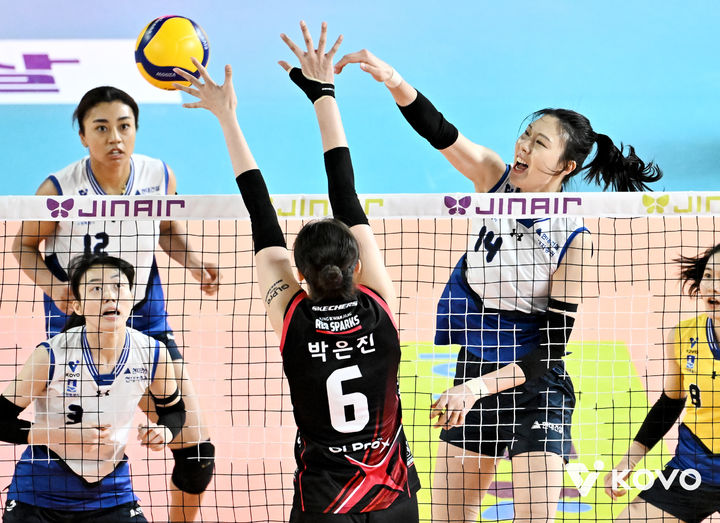 [서울=뉴시스]여자배구 현대건설 양효진. (사진=KOVO 제공)