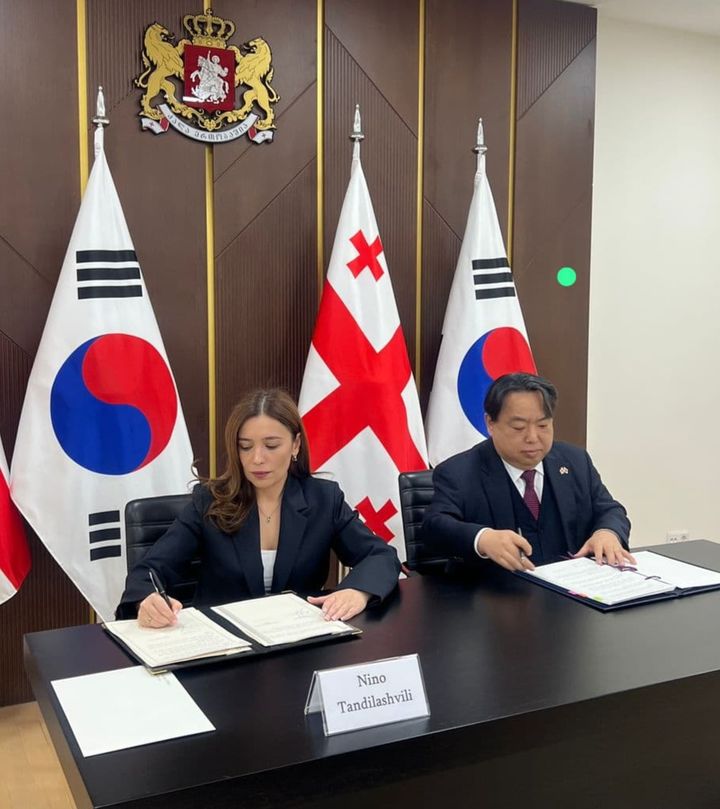 [서울=뉴시스] 한-조지아 기후변화협력협정 서명. (사진=외교부 제공) 2026.03.13 *재판매 및 DB 금지