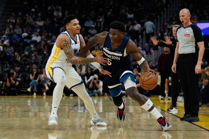 [샌프란시스코=AP/뉴시스] 미국프로농구(NBA) 미네소타 팀버울브스의 앤서니 에드워즈(오른쪽). 2026.03.13.