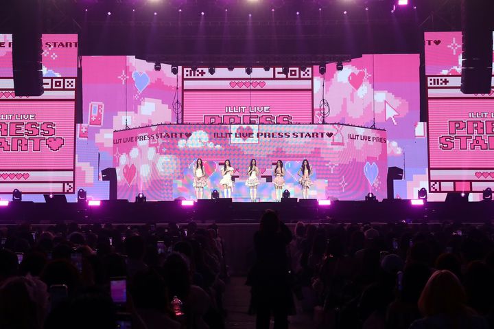 [서울=뉴시스] 아일릿. (사진 = 빌리프랩 제공) 2026.03.15. photo@newsis.com *재판매 및 DB 금지