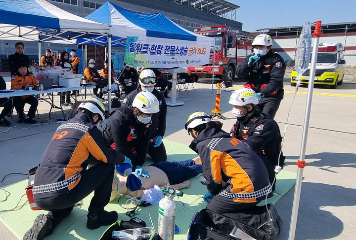 [광주=뉴시스] 광주 광산소방서는 지난 13일 구급대원의 현장 대응능력 강화를 위한 구급분야 팀워크 전문소생술 전술대회를 개최했다. (사진 = 광산소방서 제공) 2026.03.14. photo@newsis.com *재판매 및 DB 금지