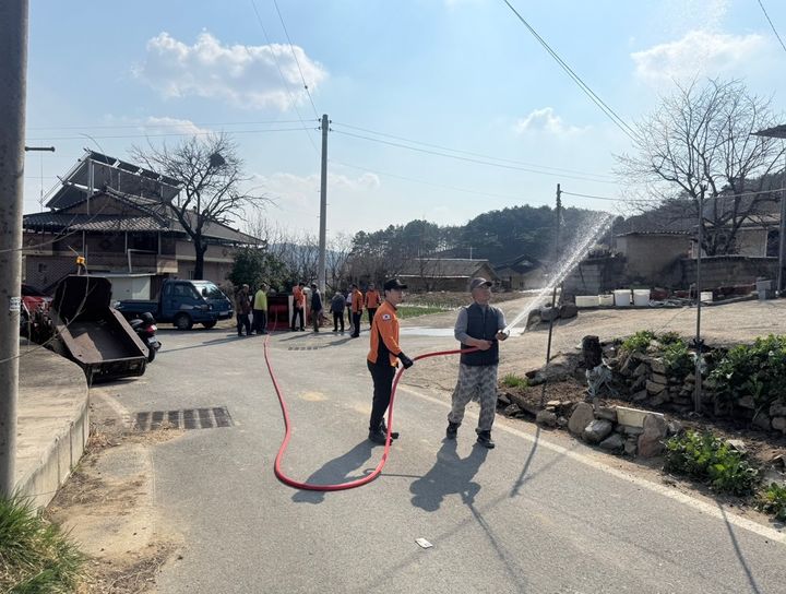 *재판매 및 DB 금지