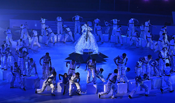 [서울=뉴시스] 사진공동취재단 = 14일(현지 시간) 이탈리아 코르티나담페초 코르티나 컬링 올림픽 스타디움에서 2026 밀라노·코르티나담페초 동계패럴림픽 폐회식이 열렸다. 2026.03.16 *재판매 및 DB 금지