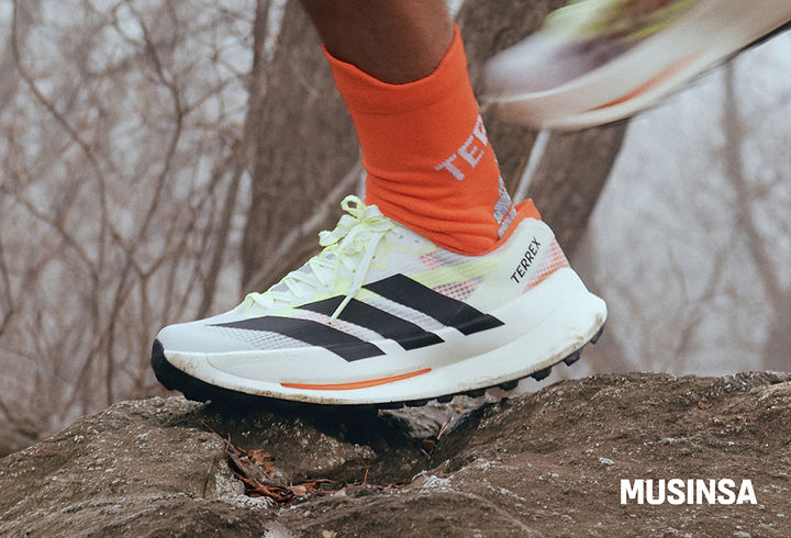 [서울=뉴시스] 아디다스 테렉스 아크라빅 스피드 울트라 2. (사진=무신사 제공 ) *재판매 및 DB 금지