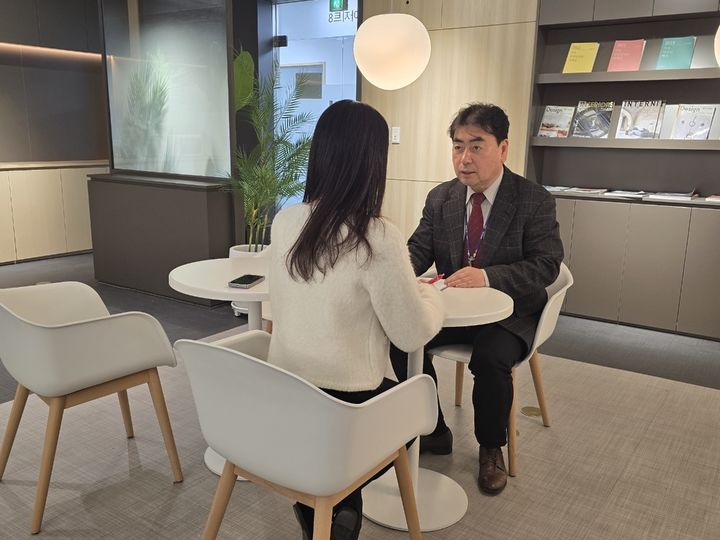 [뉴시스] 서초구 특이민원대응 전문관 상담 사진. (사진=서초구 제공) *재판매 및 DB 금지