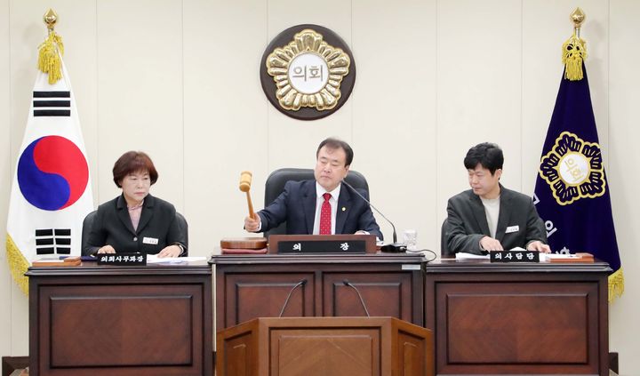 [함양=뉴시스] 제297회 함양군의회 임시회 개회. (사진=함양군 제공) 2026.03.16. photo@newsis.com *재판매 및 DB 금지