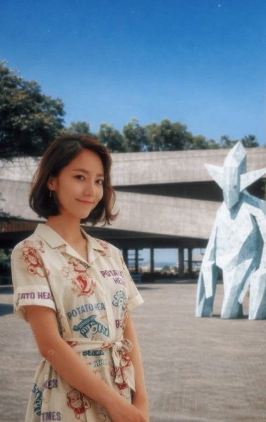 [서울=뉴시스] 통역사 출신 방송인 이윤진이 아들의 전교 학생회장 당선 소식을 전했다. (사진=인스타그램 캡처) 2026.03.16. photo@newsis.com *재판매 및 DB 금지