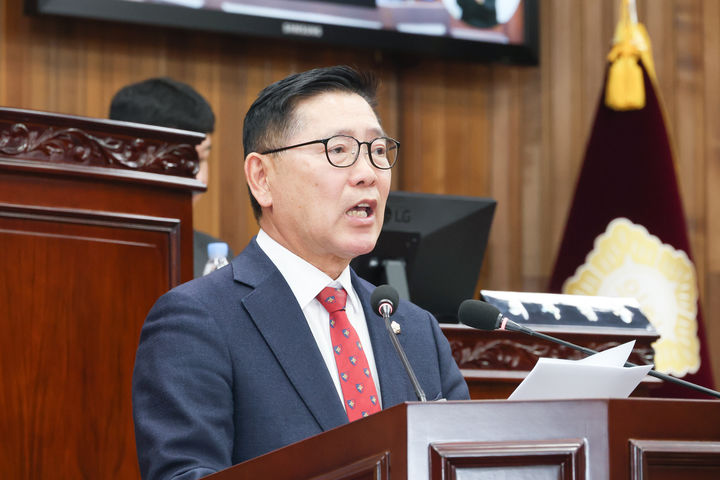 [여주=뉴시스] 5분 자유발언하는 경규명 의원(사진=여주시의회 제공) 2026.03.16. photo@newsis.com *재판매 및 DB 금지