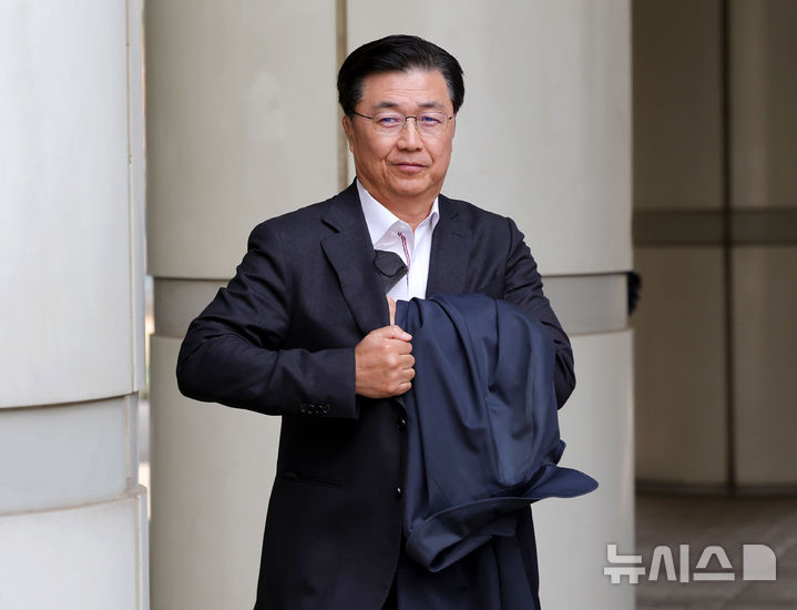 [서울=뉴시스] 홍효식 기자 = 12·3 비상계엄을 정당화하는 메시지를 미국 등 우방국에 보냈다는 의혹을 들여다보는 2차 종합특별검사팀이 국가정보원이 해당 의혹에 연루됐다는 물증을 확보했다. 사진은 홍장원 전 국가정보원 1차장2026.05.20. yesphoto@newsis.com