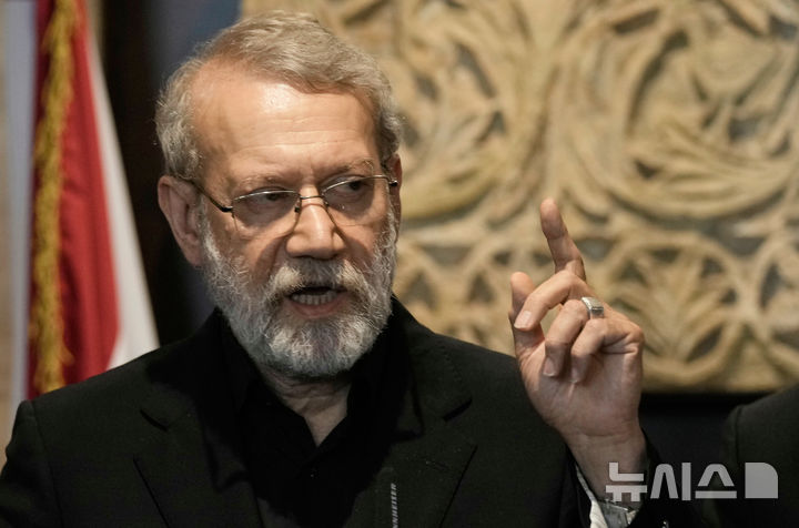 [AP/뉴시스]ㅡ 알리 라리자니의 2025년 8월 자료사진