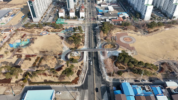 [상주=뉴시스] 복룡 보행육교 준공. (사진=상주시 제공) 2026.03.17 photo@newsis.com *재판매 및 DB 금지