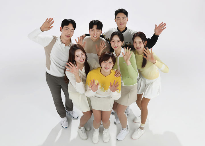 생활문화기업 LF의 골프웨어 브랜드 헤지스골프와 닥스골프가 SBS골프의 대표 레슨 프로그램 'SBS골프 아카데미' 제작 지원에 나선다고 17일 밝혔다. *재판매 및 DB 금지