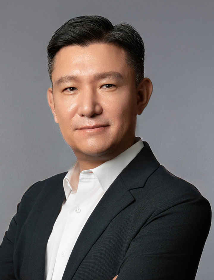 [서울=뉴시스] 한국편의점산업협회는 전날 2026년 정기총회에서 김홍철 세븐일레븐(코리아세븐) 대표이사를 제17대 신임 회장으로 선임했다고 밝혔다고 17일 밝혔다.(사진=한국편의점산업협회) *재판매 및 DB 금지 *재판매 및 DB 금지