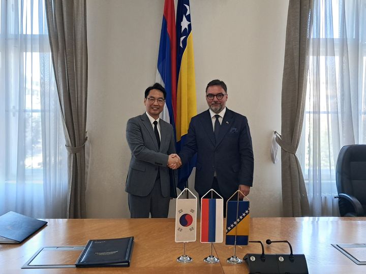 [서울=뉴시스] 한-보스니아헤르체고비나 경제협력협정 체결. (사진=외교부 제공) 2026.03.17 *재판매 및 DB 금지