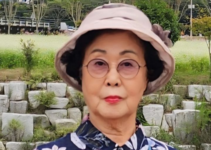 [진주=뉴시스]한명자 시인.(사진=경상국립대 강희근 명예교수 제공).2026.03.17.photo@newsis.com *재판매 및 DB 금지