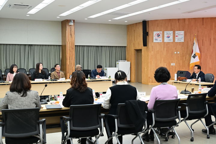 [논산=뉴시스] 논산시가 '제6기 주민참여예산위원회 위촉식'을 가졌다. 2026. 03. 17 photo@newsis.com *재판매 및 DB 금지