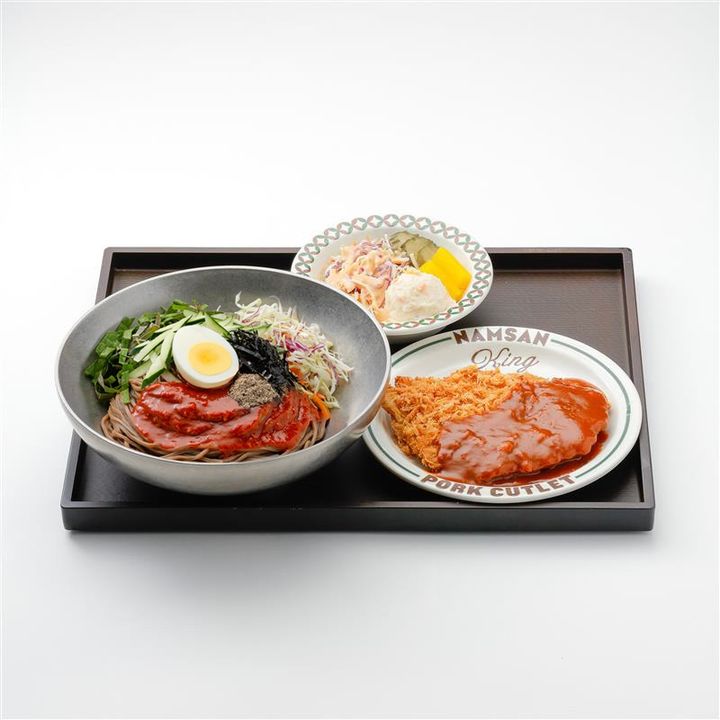 [서울=뉴시스] 'BTS THE CITY Welcome&Farewell' 세트(사진=아워홈) *재판매 및 DB 금지