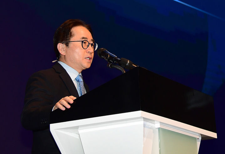 삼성전기 장덕현 대표이사가 주주총회에서 2026년 경영성과를 발표하고 있다. (사진=삼성전기 제공) *재판매 및 DB 금지