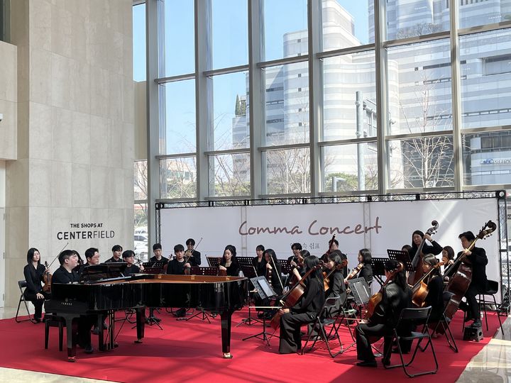 "지브리가 왔다"…이지스운용 센터필드 음악회 '눈길'