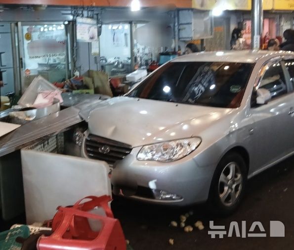 [충주=뉴시스] 사고 현장 (사진= 충주소방서 제공) 2026.03.18. photo@newsis.com *재판매 및 DB 금지