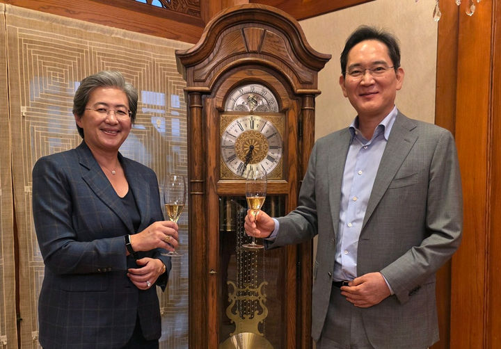 이재용 삼성 회장, 반도체 '턴키 솔루션'으로 글로벌 AI 시장 공략 [총수의 AI 광폭행보①]