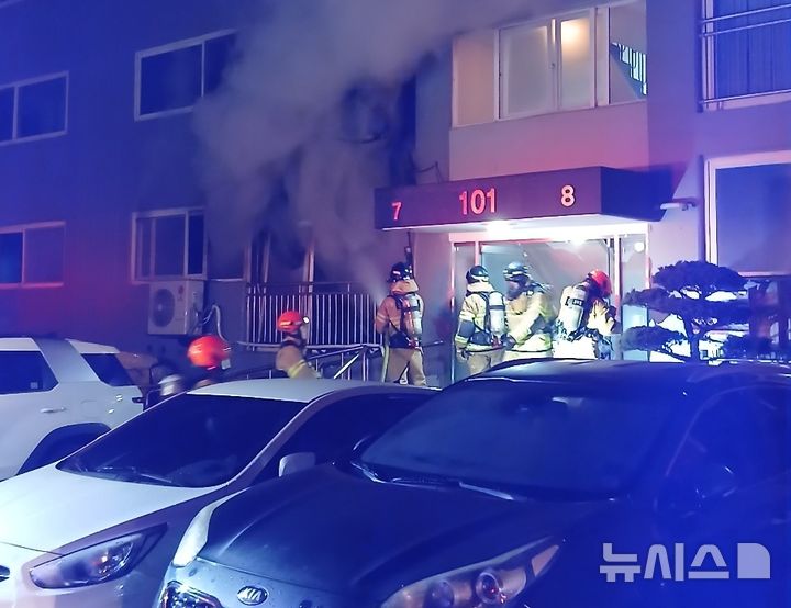 [제천=뉴시스] 화재 현장 (사진= 제천소방서 제공) 2026.03.19. photo@newsis.com *재판매 및 DB 금지