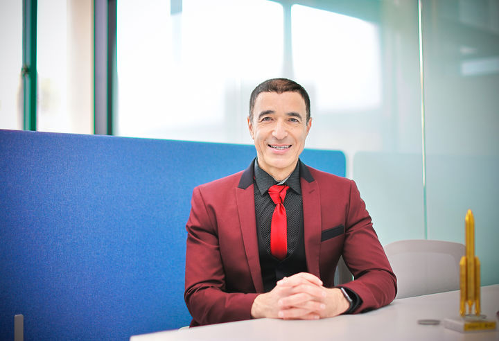 [서울=뉴시스] 경희대 미래우주탐사연구원의 학술연구교수로 초빙된 미국 우주항공국(NASA) 파티 카루이아(Fathi Karouia) 박사. (사진=경희대 제공) 2026.03.19. photo@newsis.com *재판매 및 DB 금지