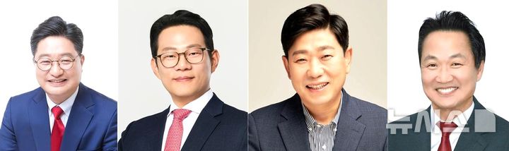 [포항=뉴시스] = 국민의힘 포항시장 후보 4파전으로 확정된 문충운(왼쪽부터)-박대기-박용선-안승대 후보. 2026.03.19. photo@newsis.com