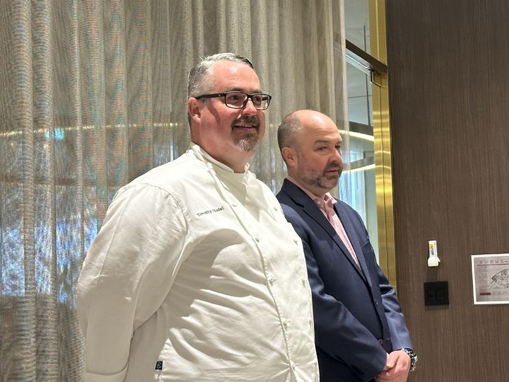 19일 오후 서울 송파구 '더 페어링'에서 열린 '프랜시스 포드 코폴라 와인 국내 론칭 기자간담회'에서 팀 보델 델리카토 패밀리 와인 총괄 셰프(왼쪽)이 발언하고 있다. *재판매 및 DB 금지