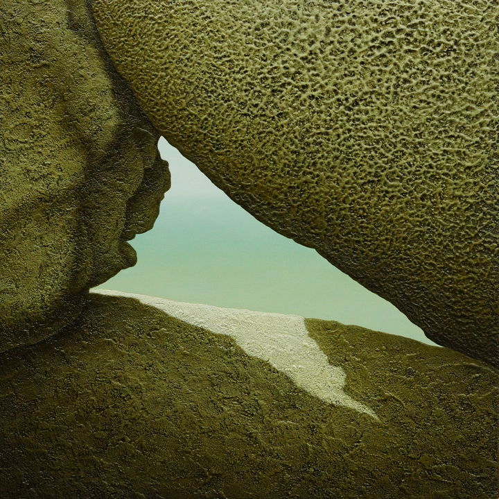 트멍4, 50×50cm, 캔버스 위에 테라코트, 모래, 유화물감, 2023 360만원 *재판매 및 DB 금지